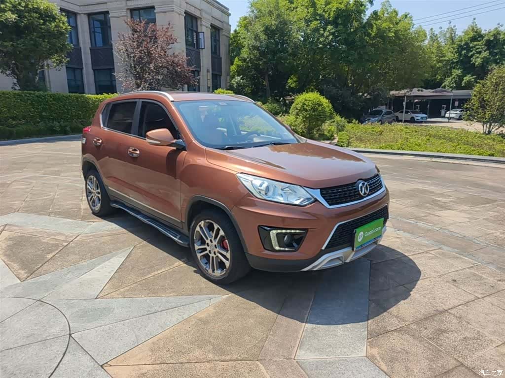 BAIC X35, 2017 4