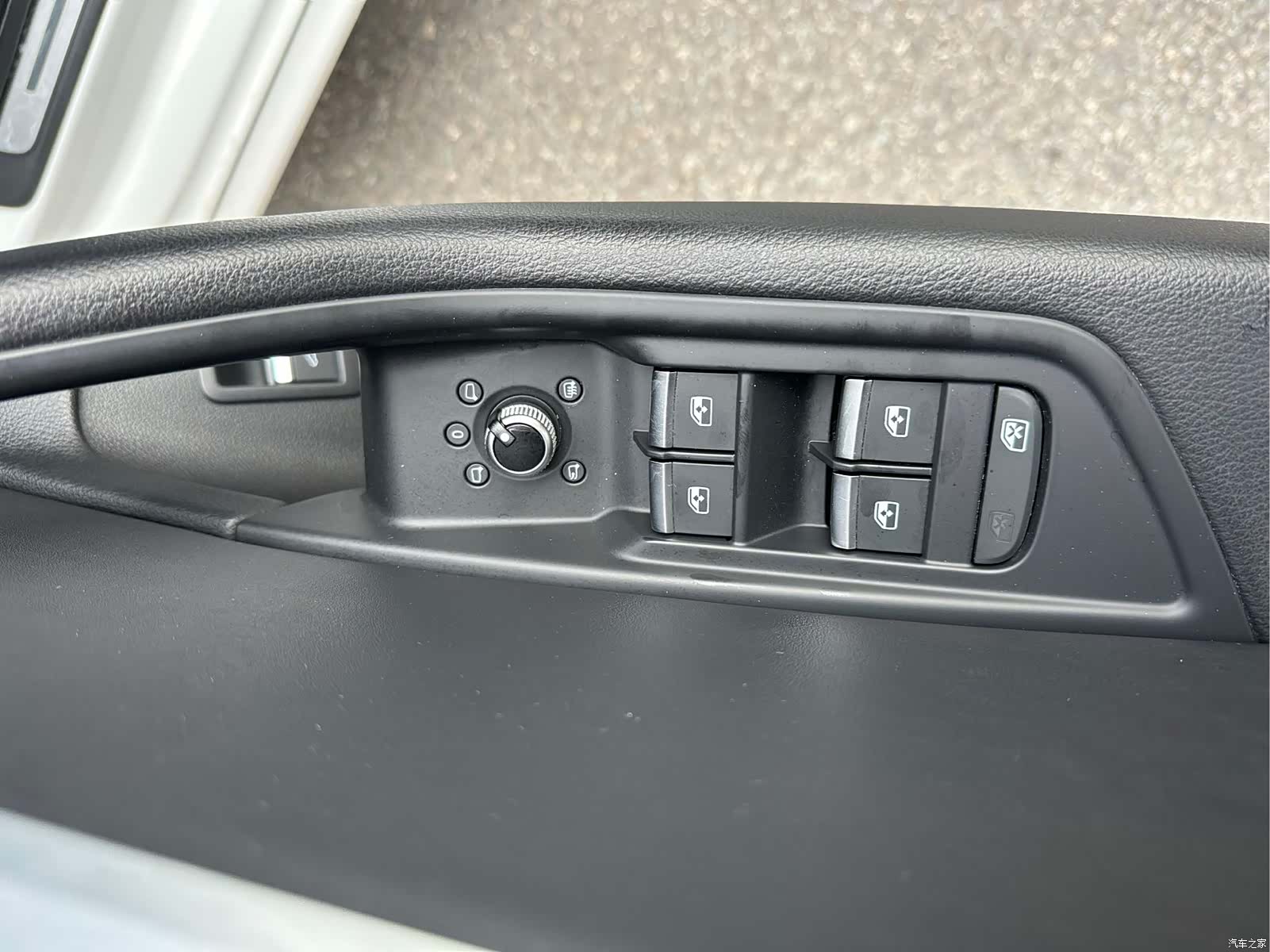 Audi A4L, 2019 10
