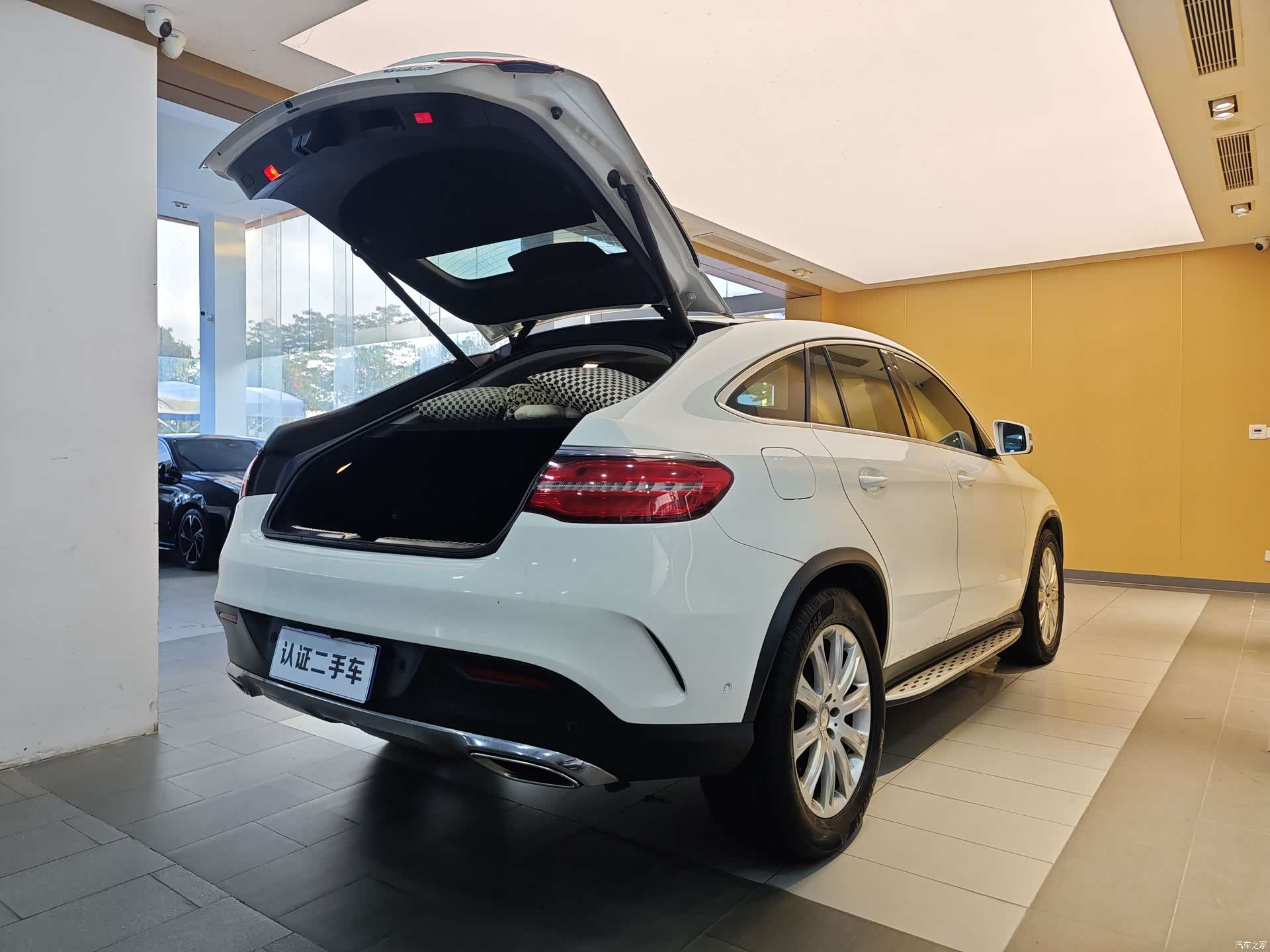 Mercedes-Benz GLE, 2016 34