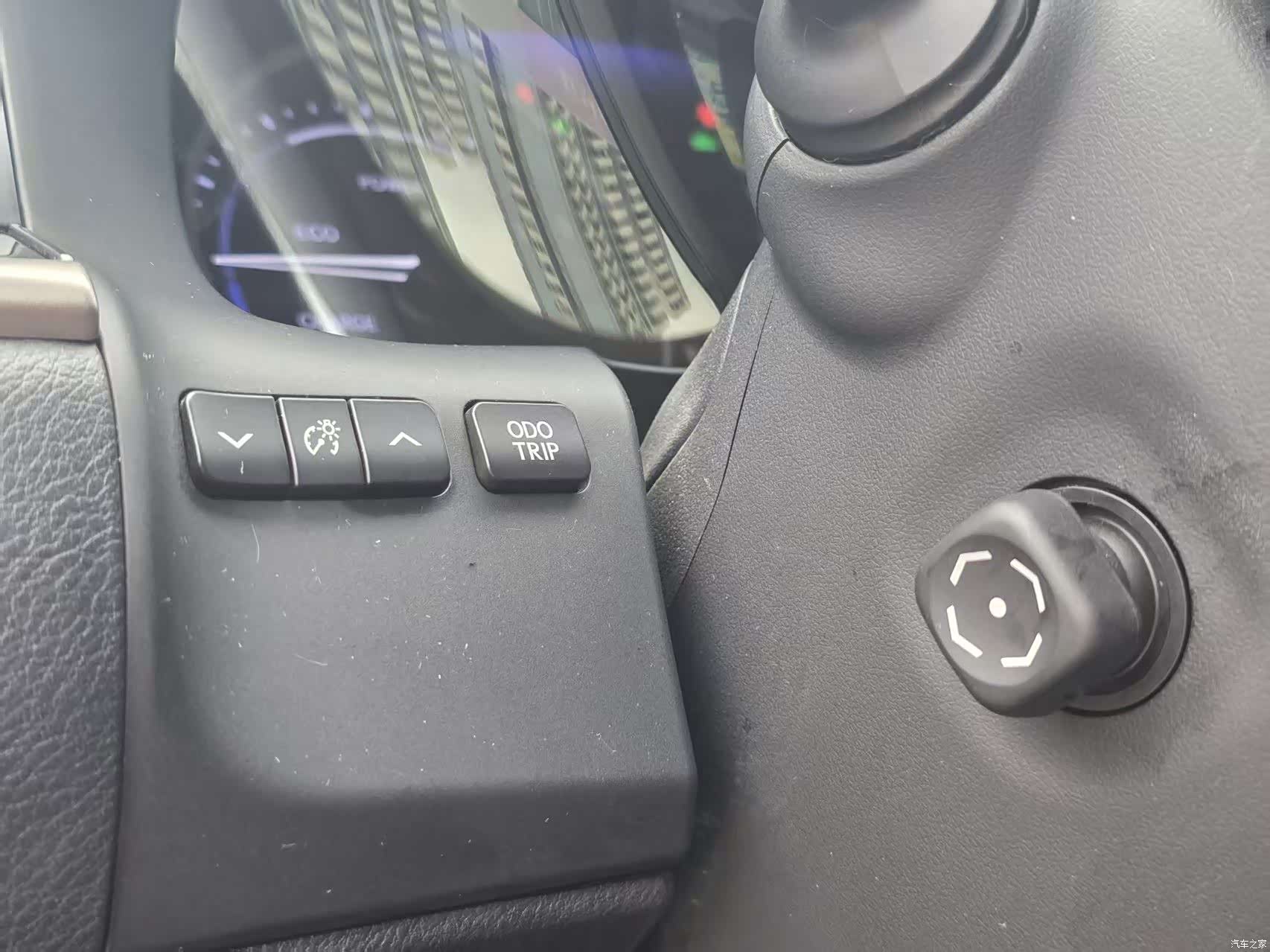 Lexus ES, 2013 11