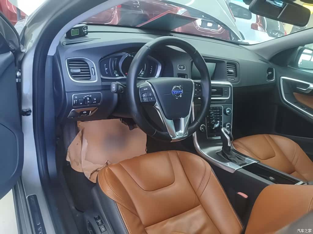 Volvo V60, 2017 10