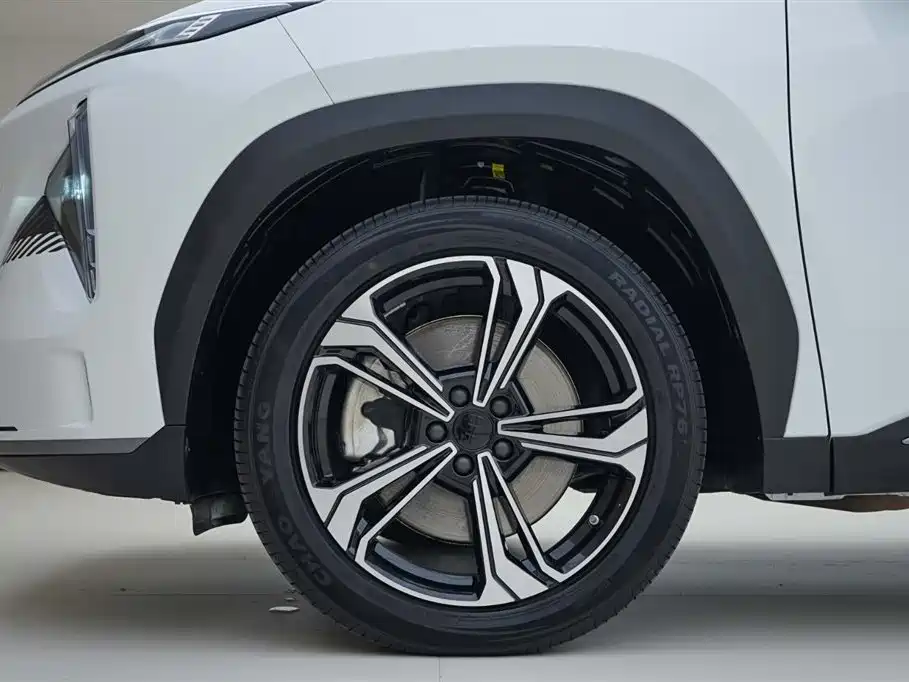 Geely Galaxy Galaxy L7