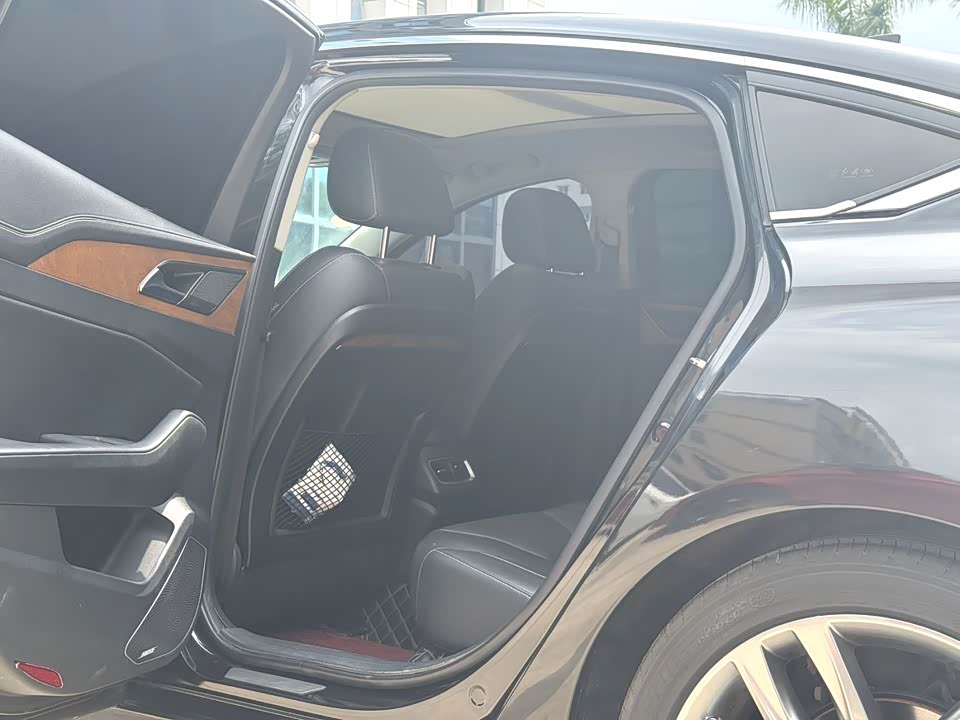Hongqi H5 Hongqi H5