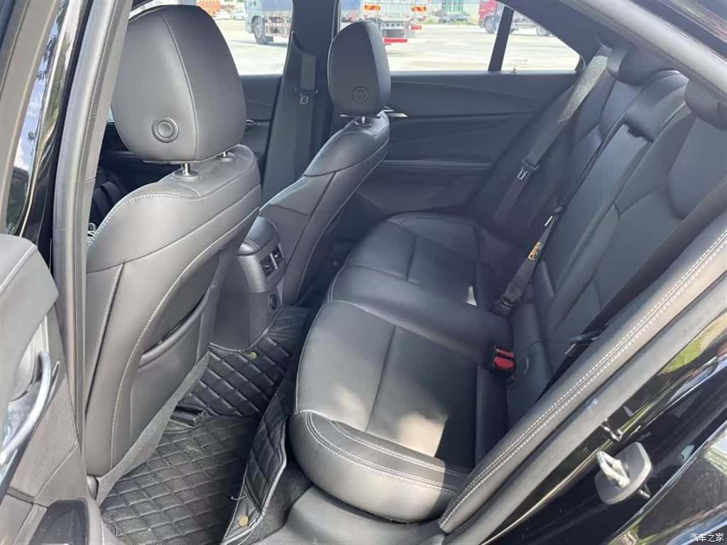 Cadillac CT4, 2023 6