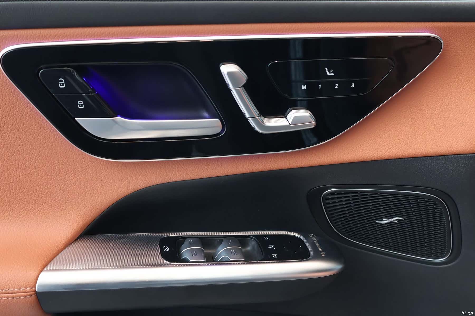 Mercedes-Benz GLC, 2023 15