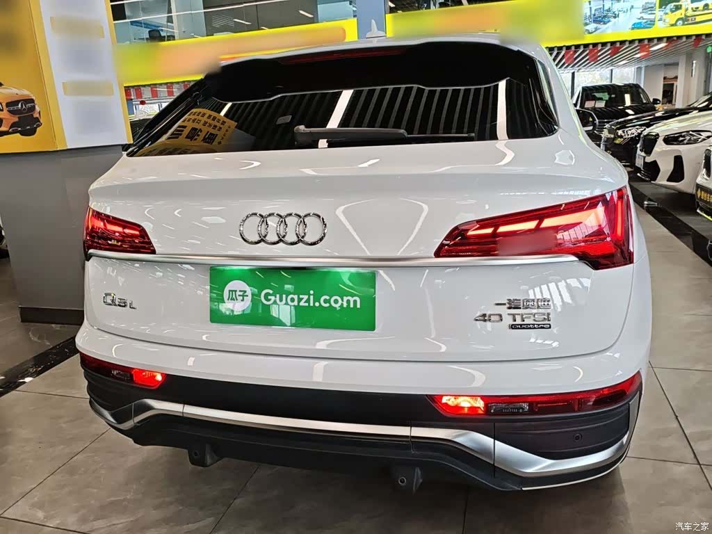 Audi Q5L, 2022 все фото