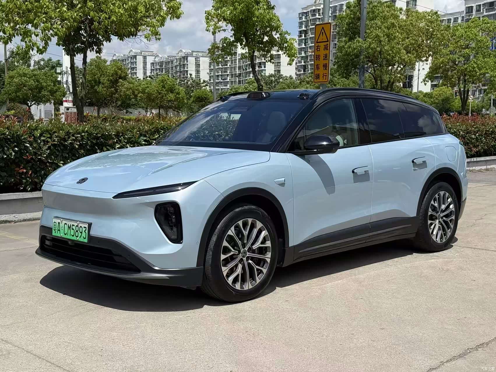 NIO ES6, 2023 1