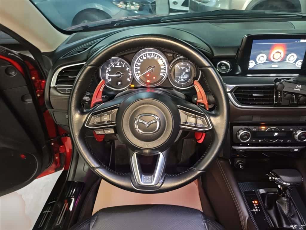 Mazda Atenza, 2018 11