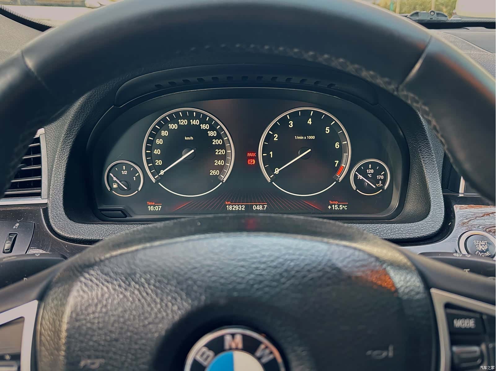 BMW 5 Series, 2011 17