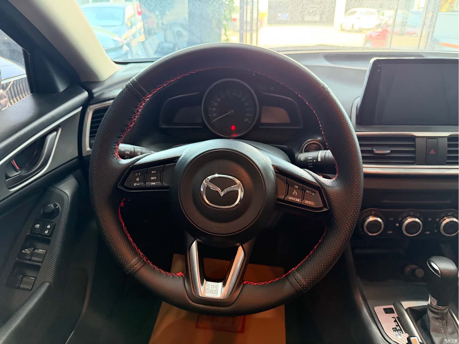 Mazda Mazda3, 2019 13