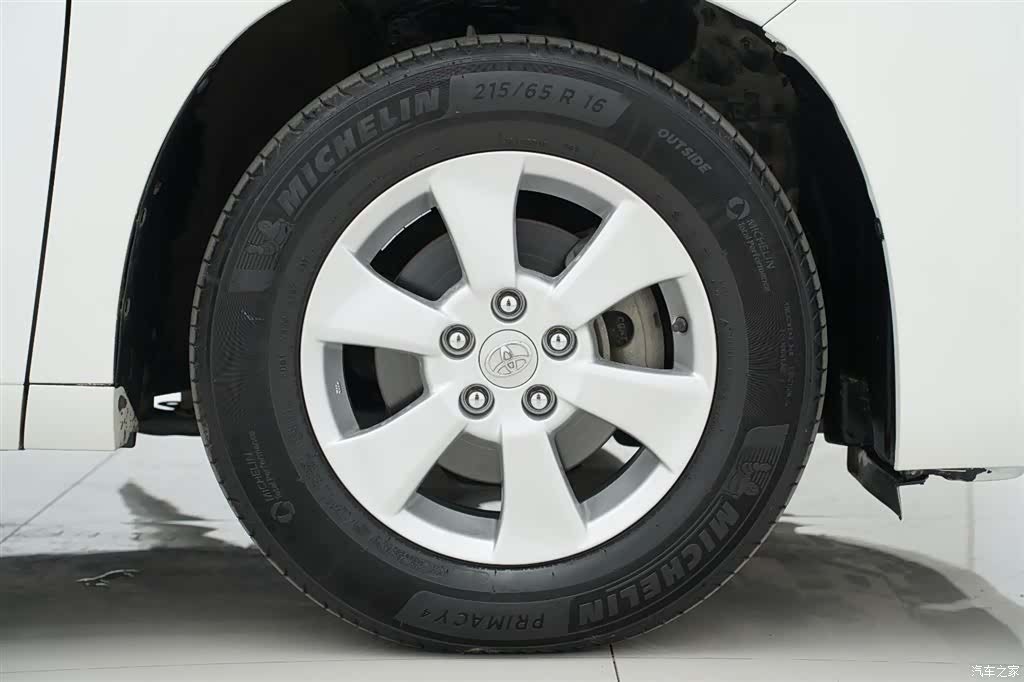 Toyota Alphard, 2011 32