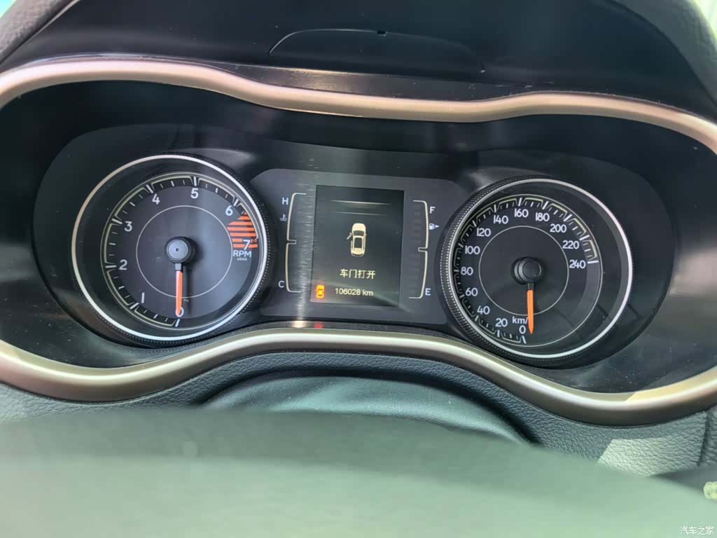 Jeep Cherokee, 2017 12