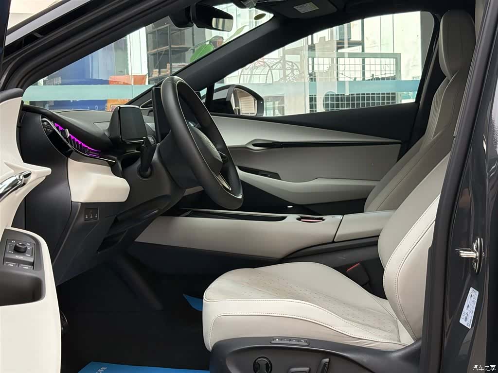 Volkswagen 06, 2025 9