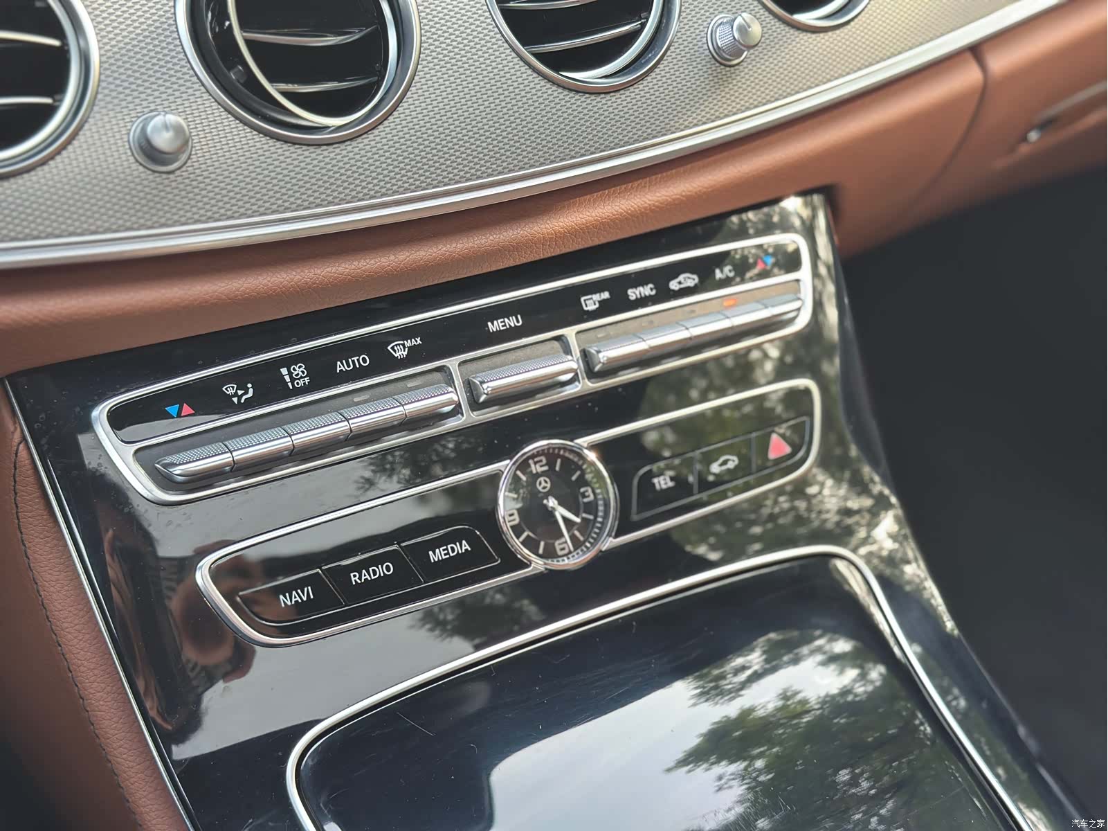 Mercedes-Benz E-Class, 2018 21