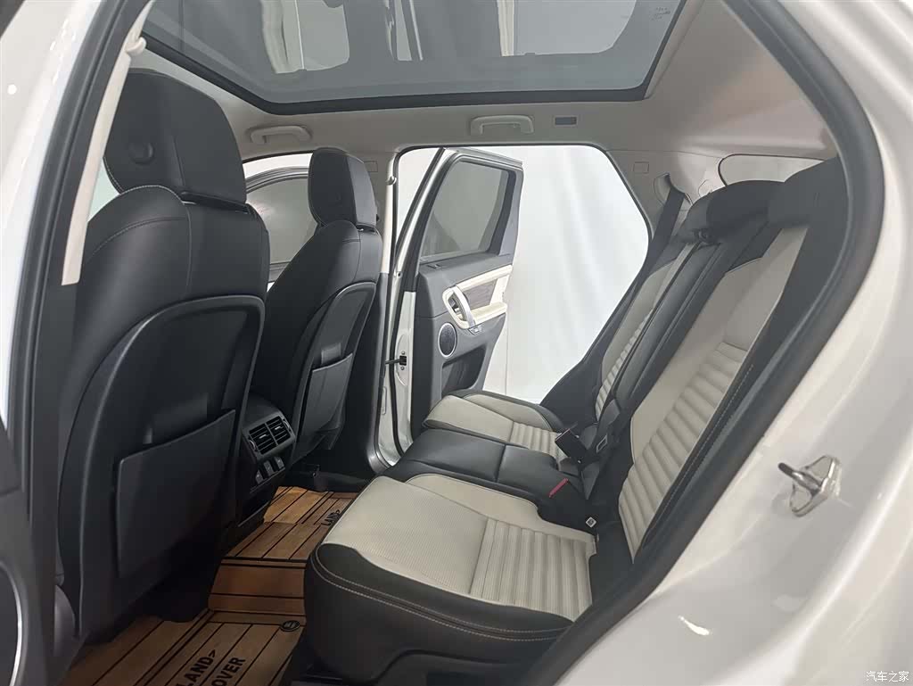 Land Rover Discovery, 2021 15