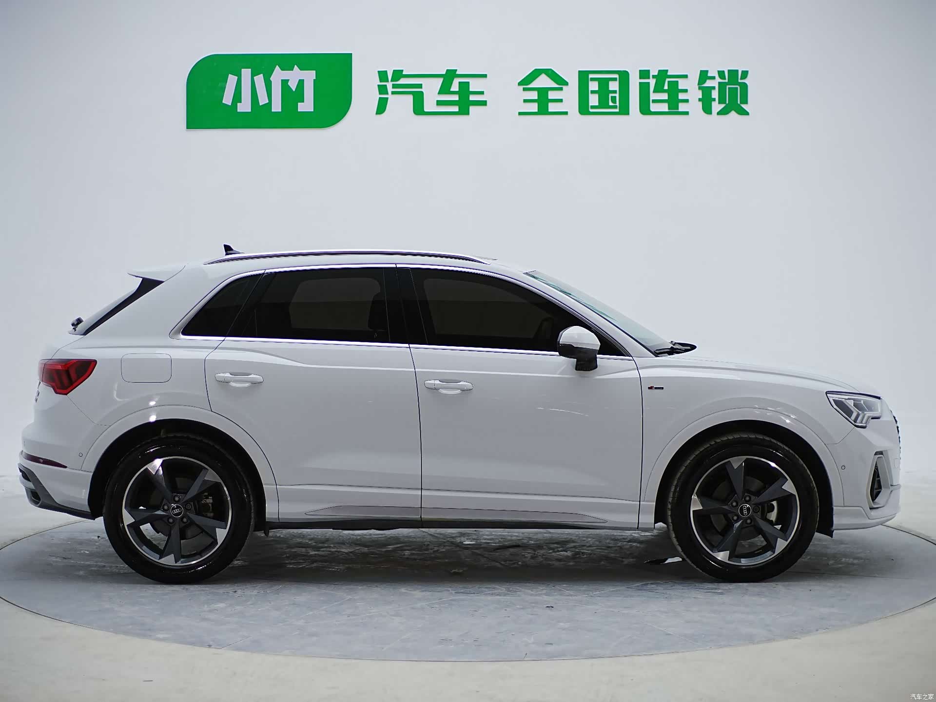 Audi Q3, 2022 6