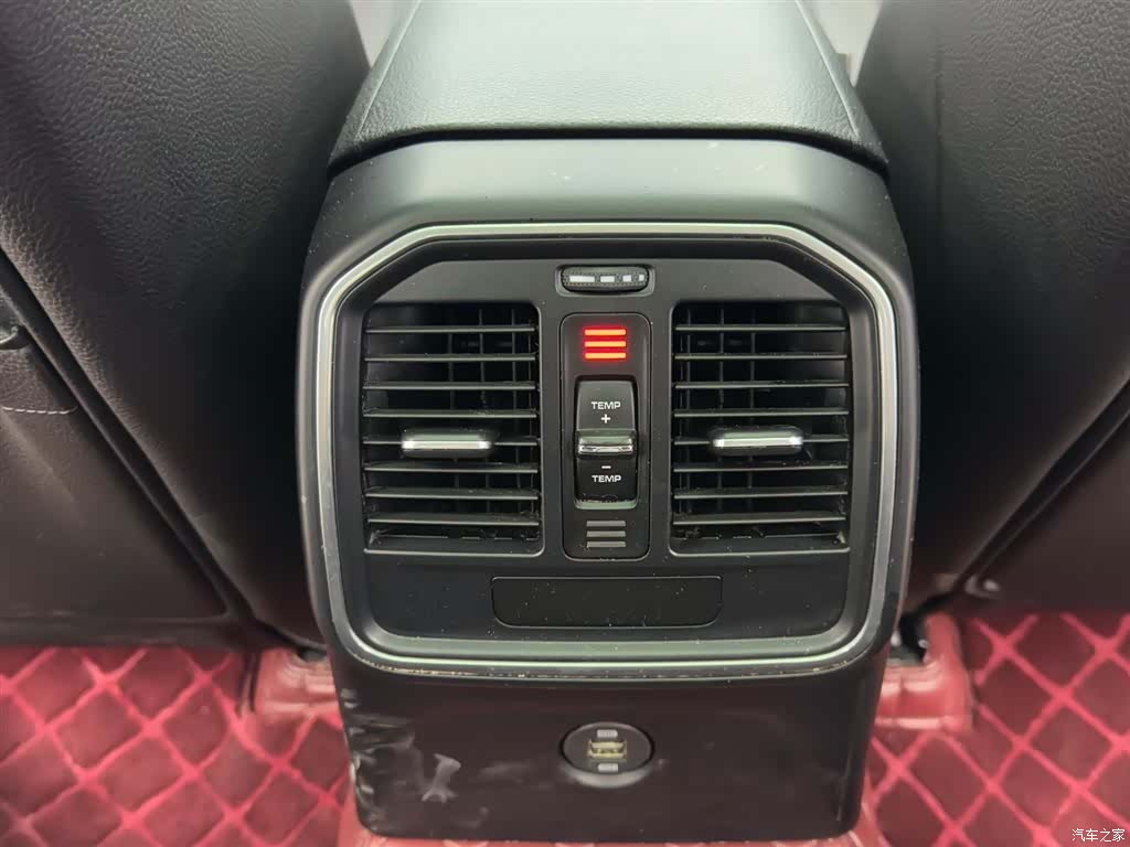Porsche Macan, 2018 12
