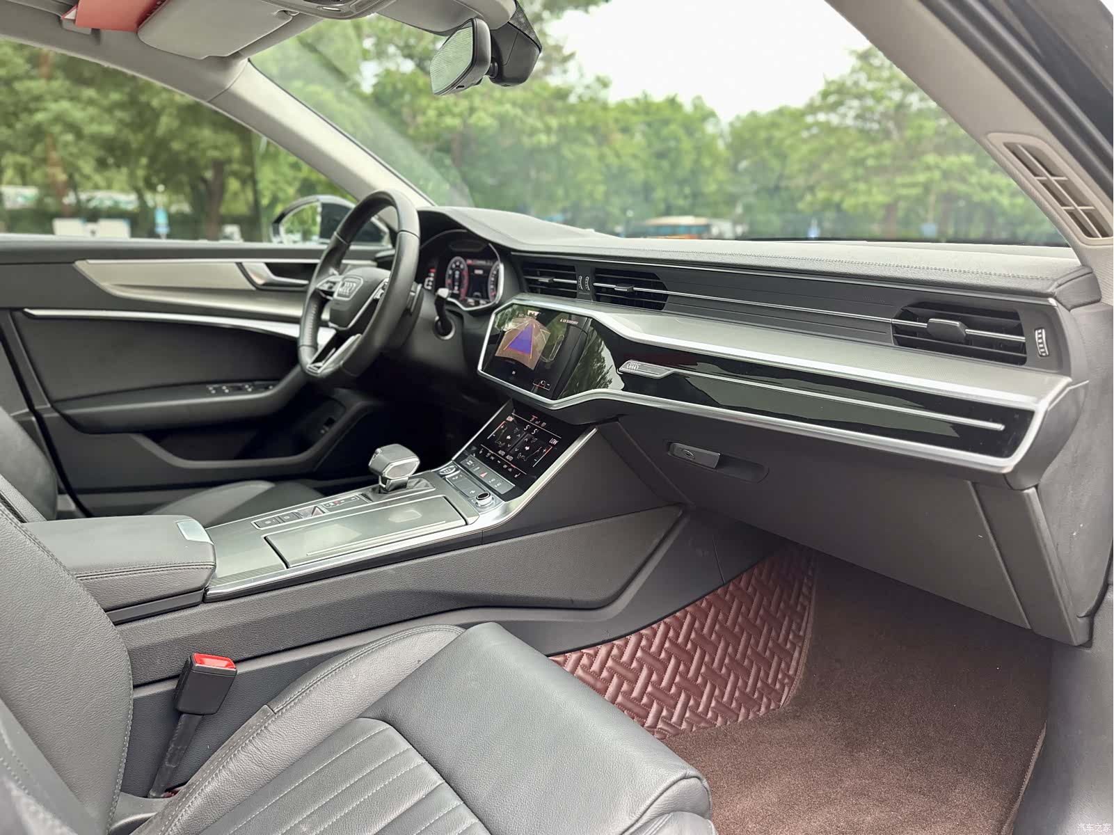 Audi A6L, 2020 37