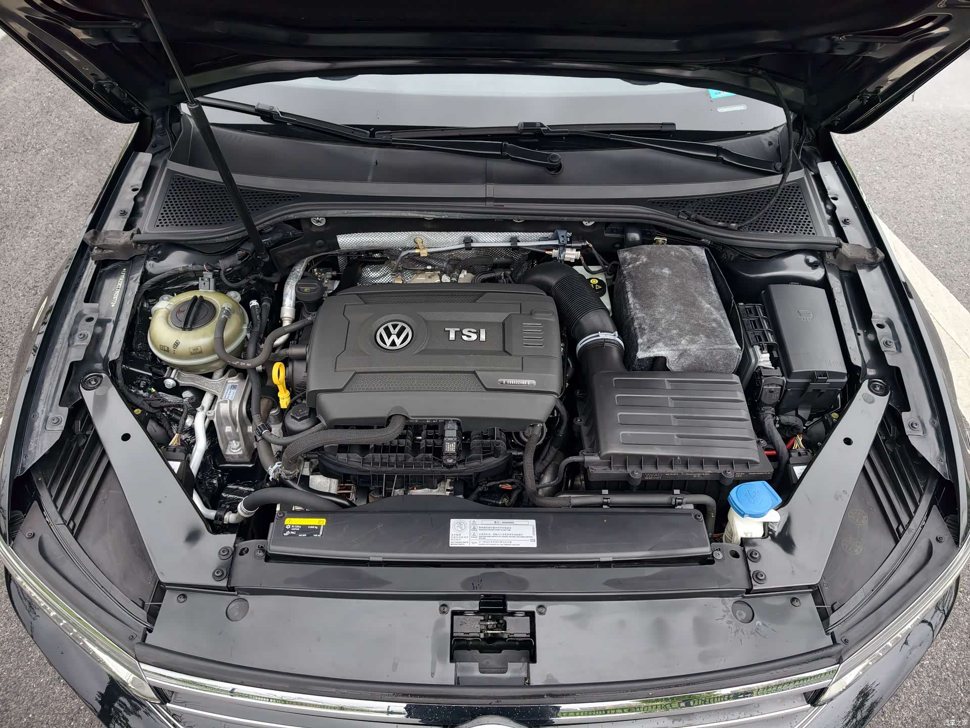 Volkswagen Magotan, 2018 14
