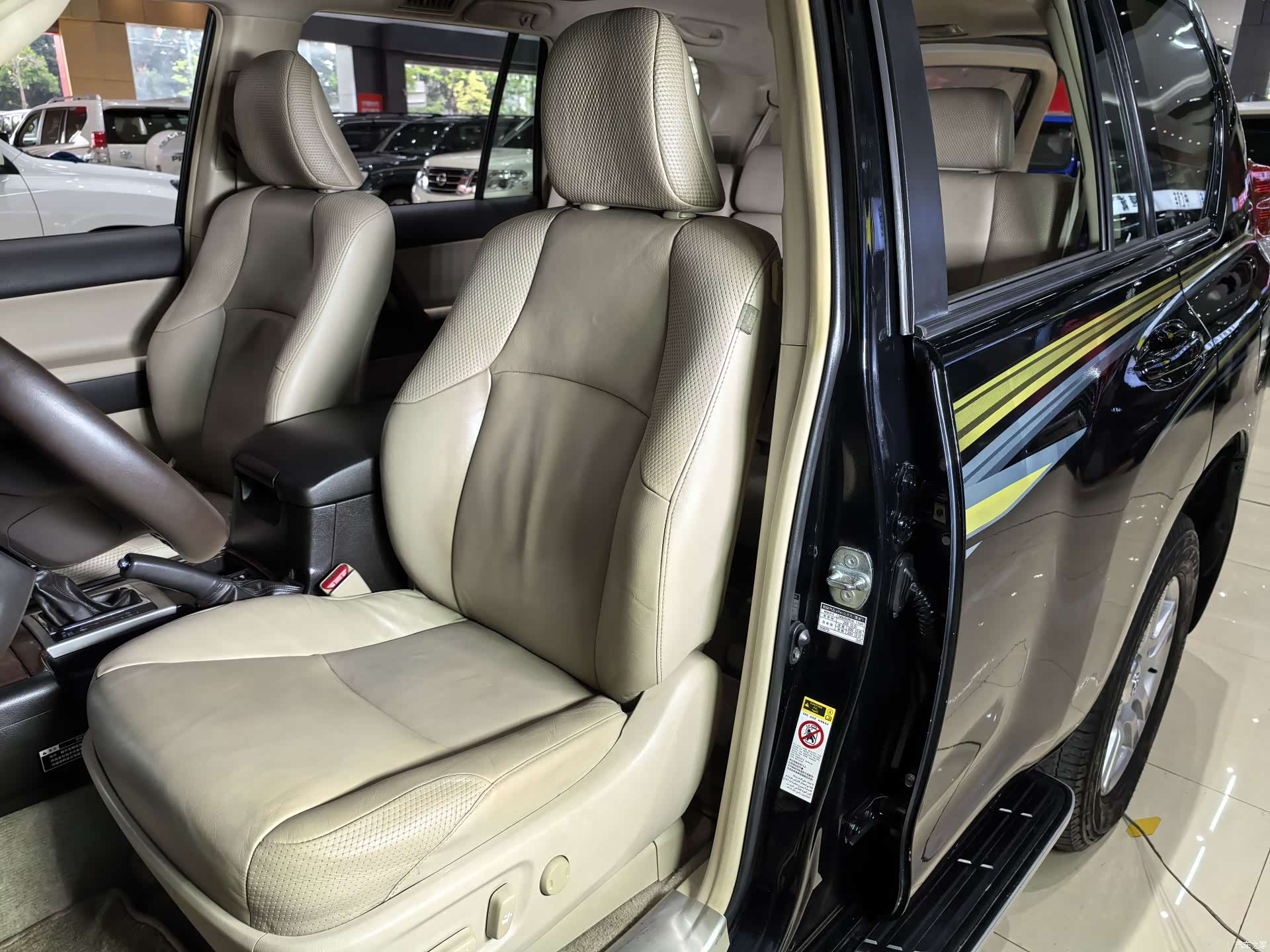 Toyota Prado, 2011 10
