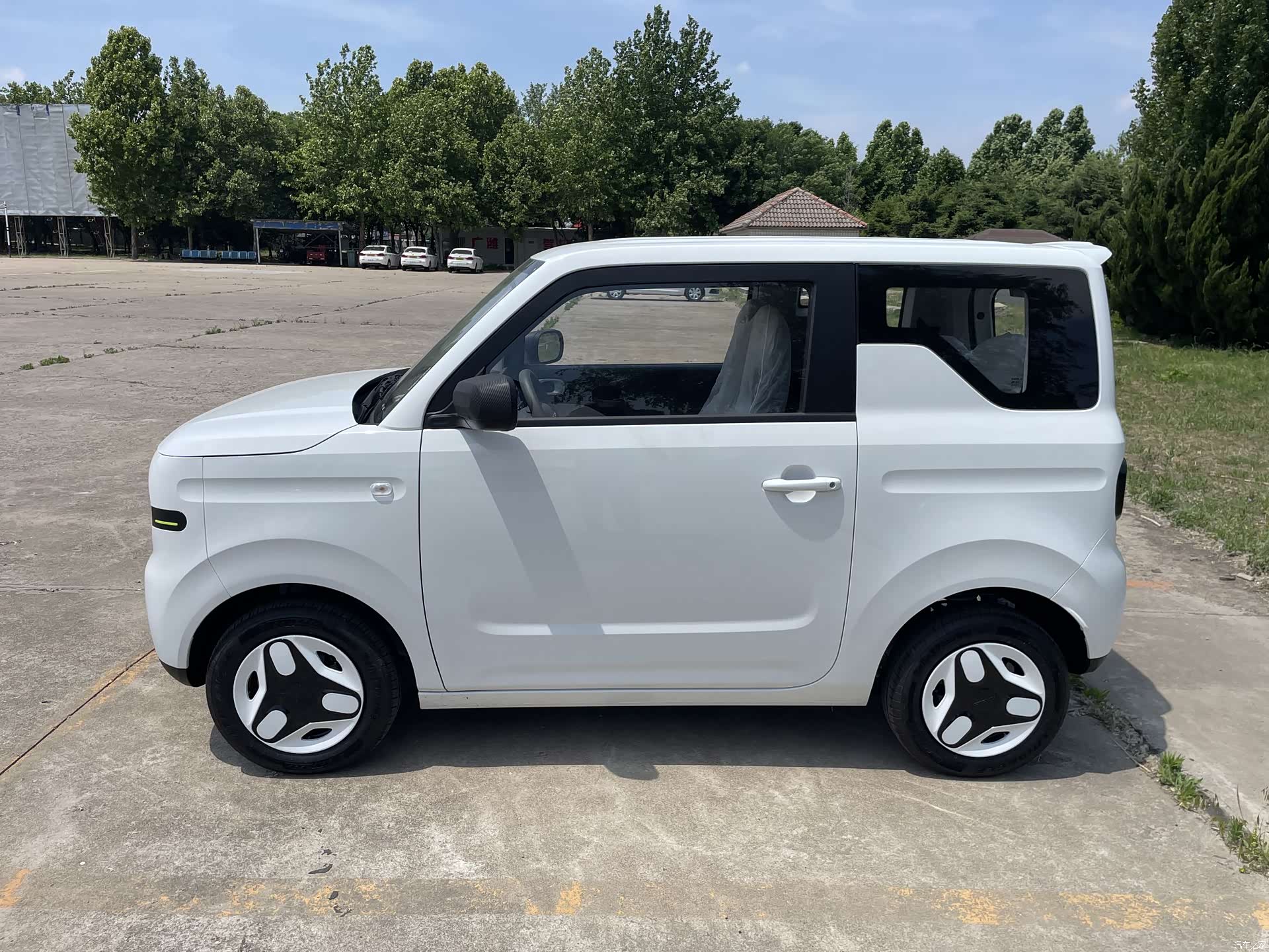 Geely Panda, 2026 8