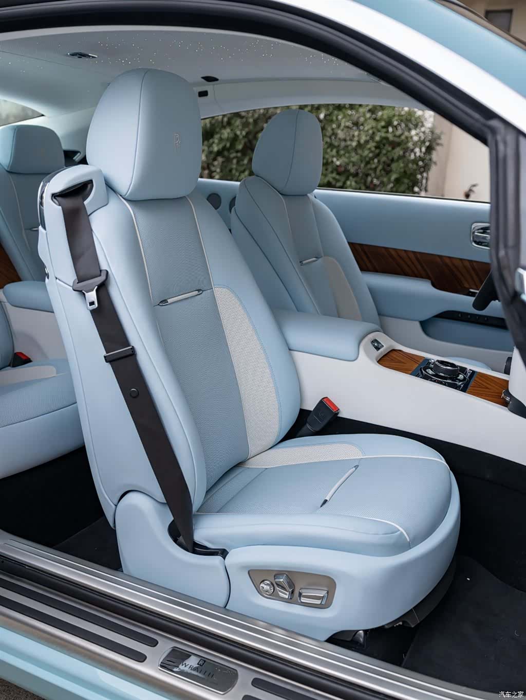 Rolls-Royce Wraith, 2017 20