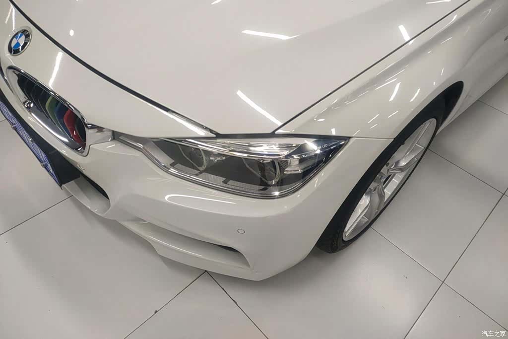 BMW 3 Series, 2017 все фото