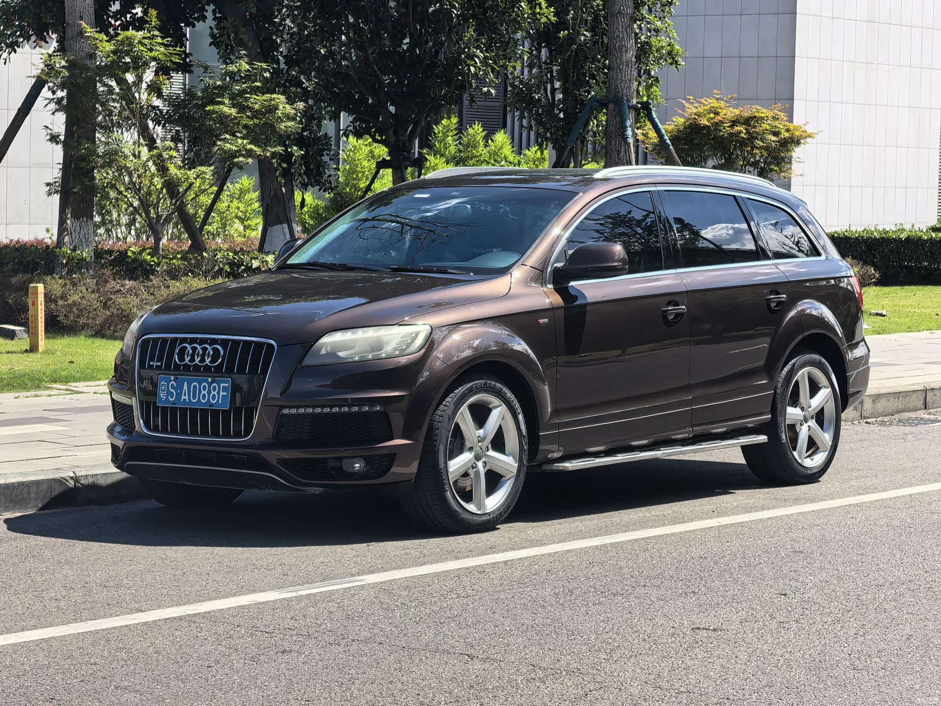 Audi Q7, 2015 1