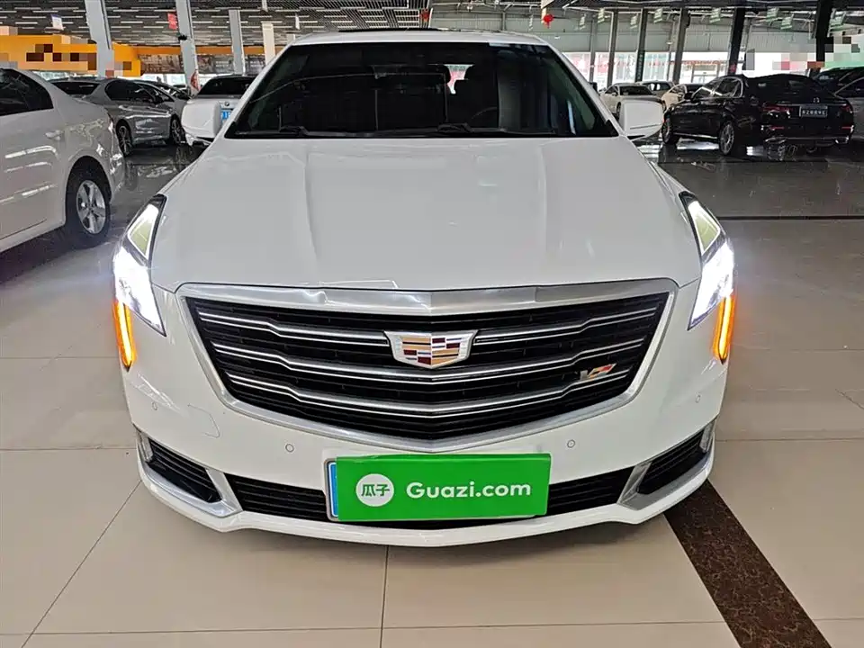 Cadillac XTS