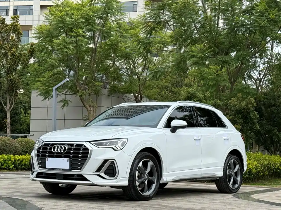 Audi Q3 Audi Q3