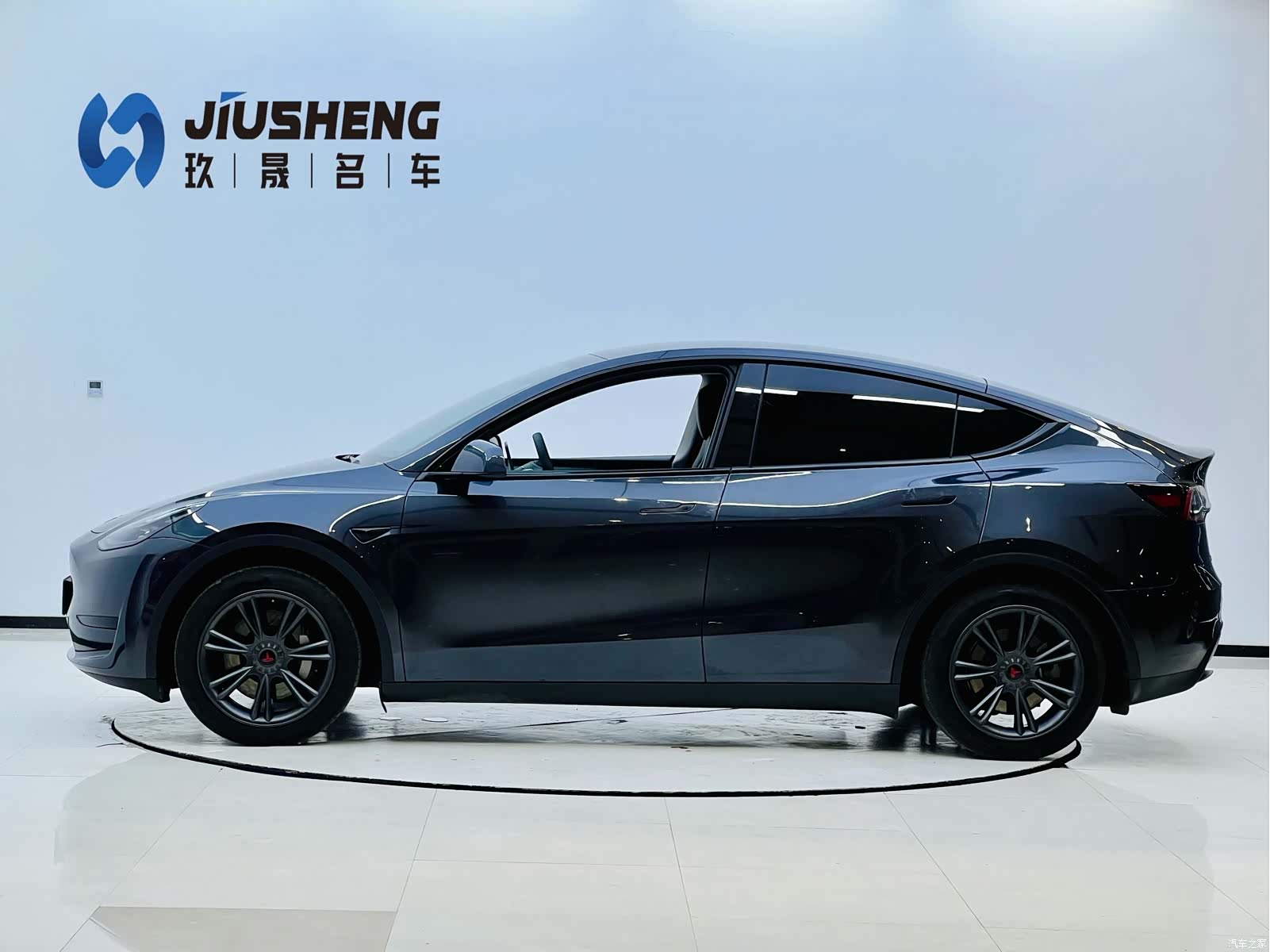 Tesla Model Y, 2024 3