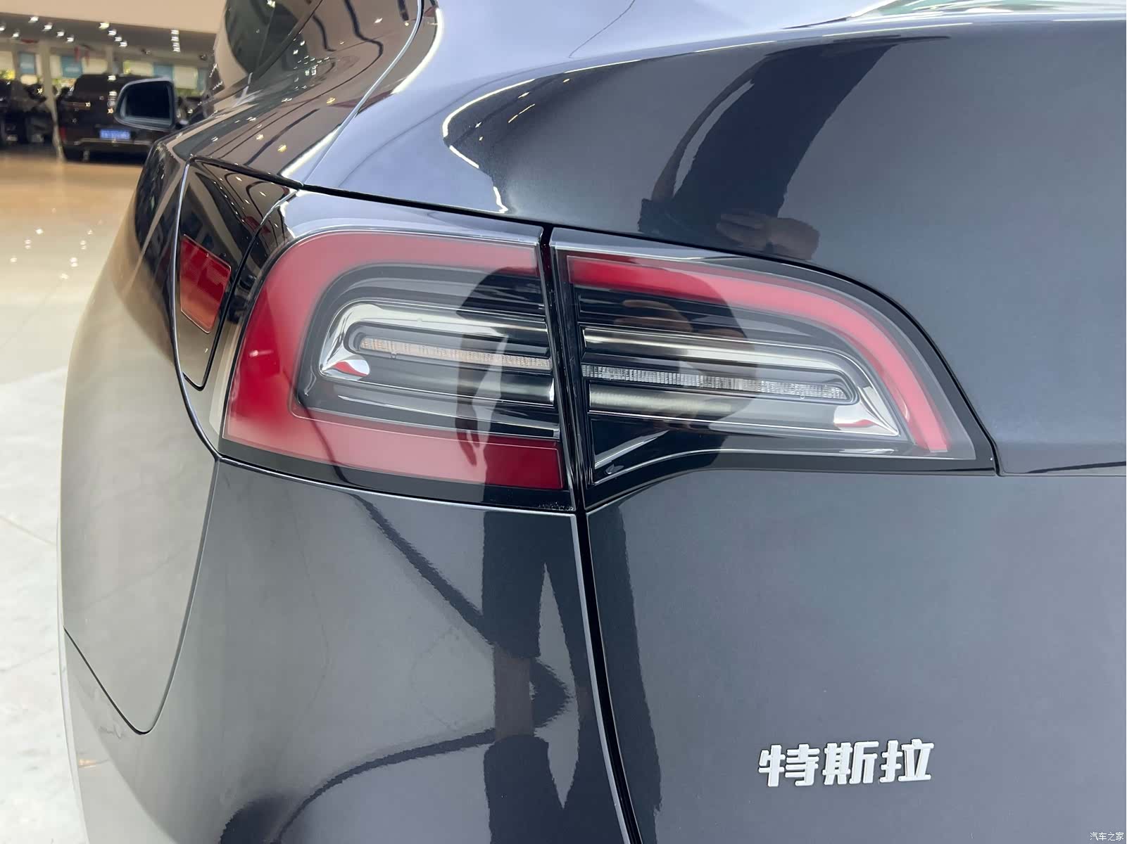 Tesla Model Y, 2024 14