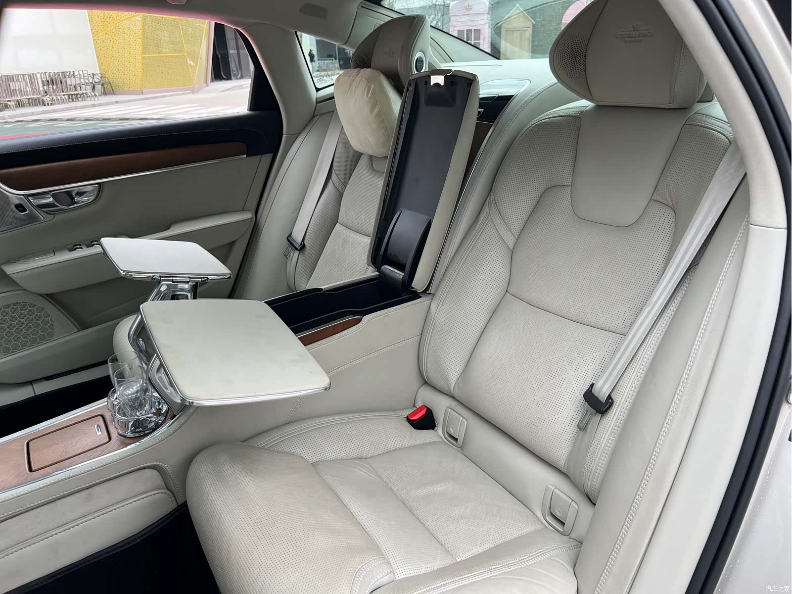Volvo S90, 2019 19