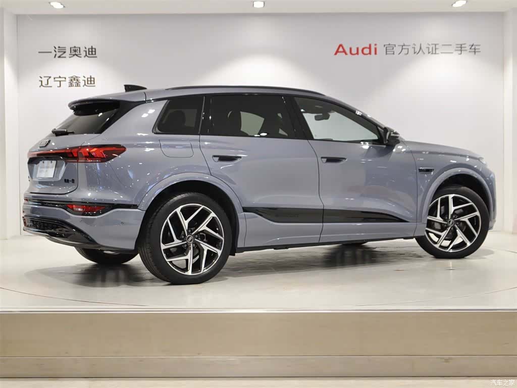 Audi e-tron, 2025 4