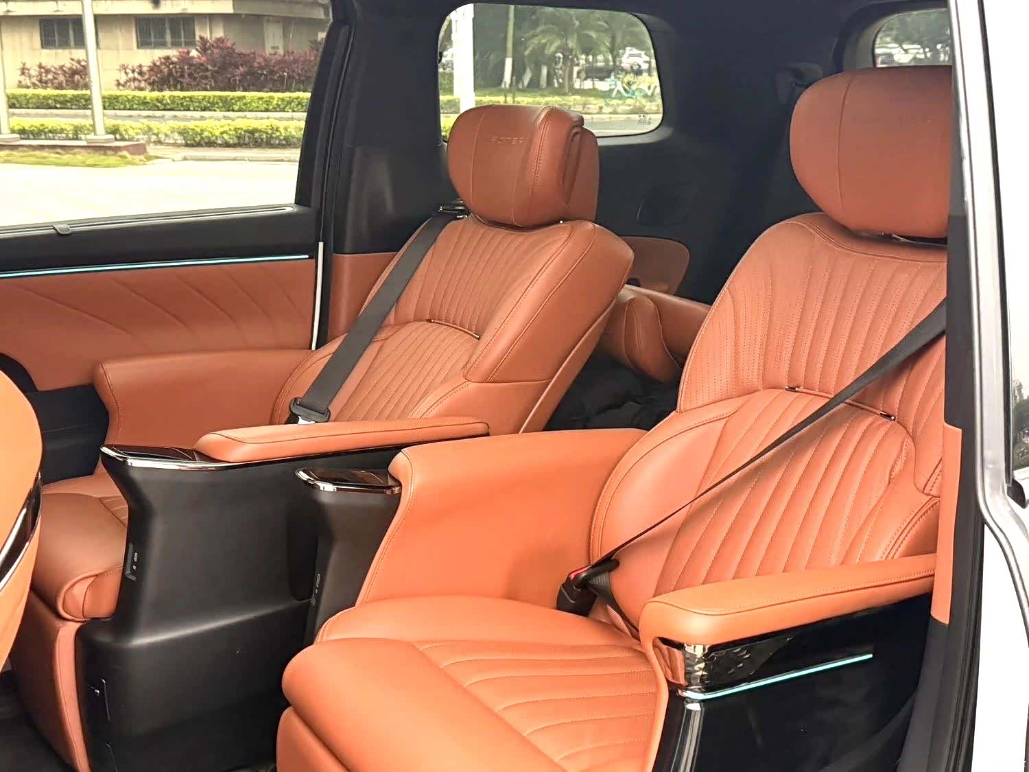 Trumpchi E9, 2024 9
