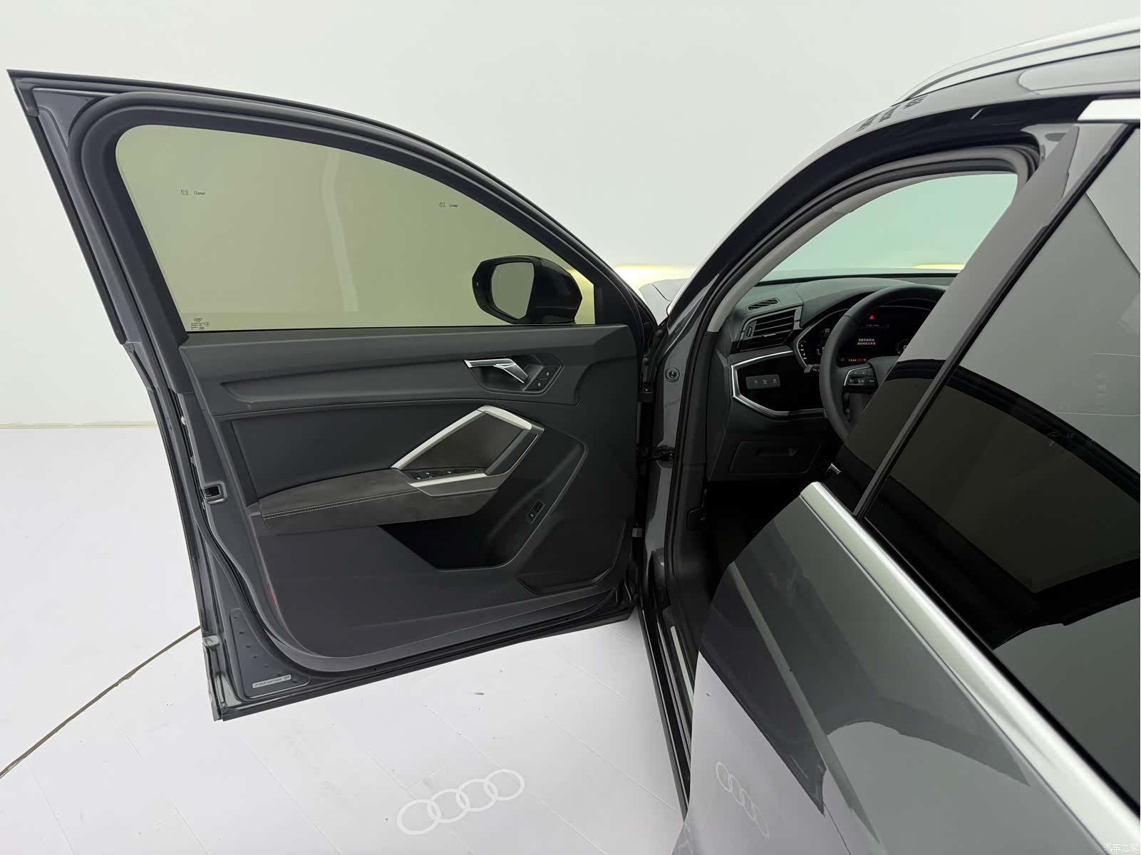 Audi Q3, 2022 22