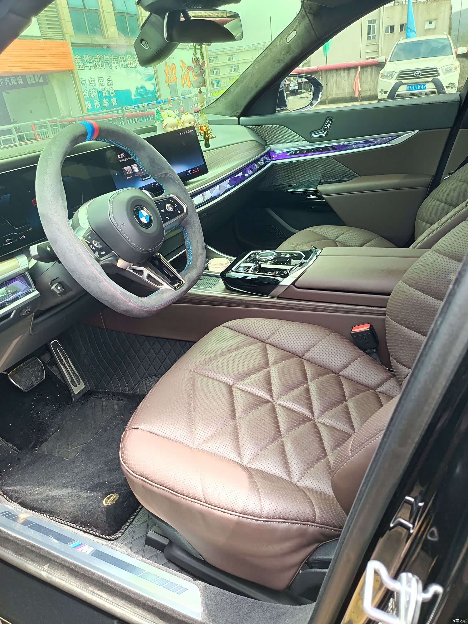 BMW 7 Series, 2025 10