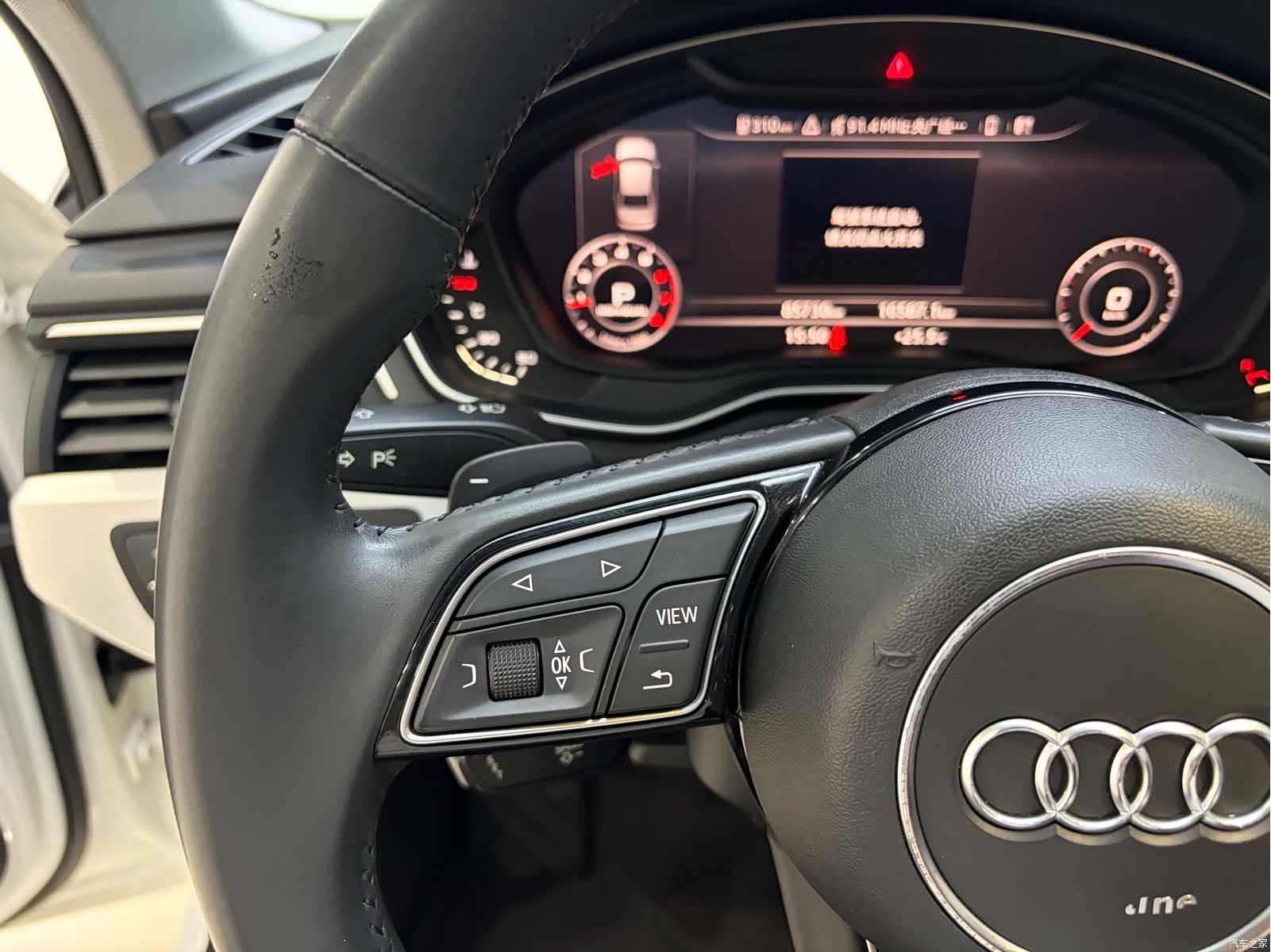 Audi A4L, 2019 12