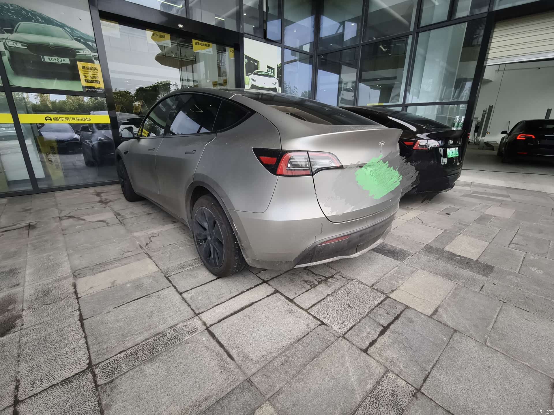 Tesla Model Y, 2024 12