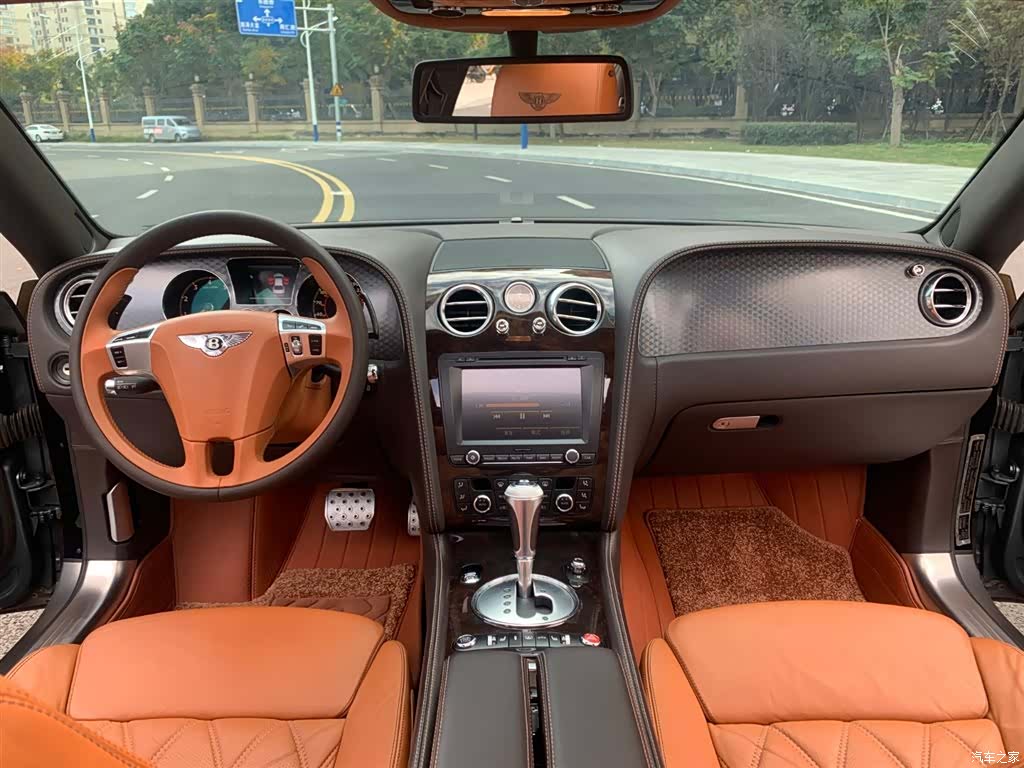 Bentley Flying Spur, 2012 18