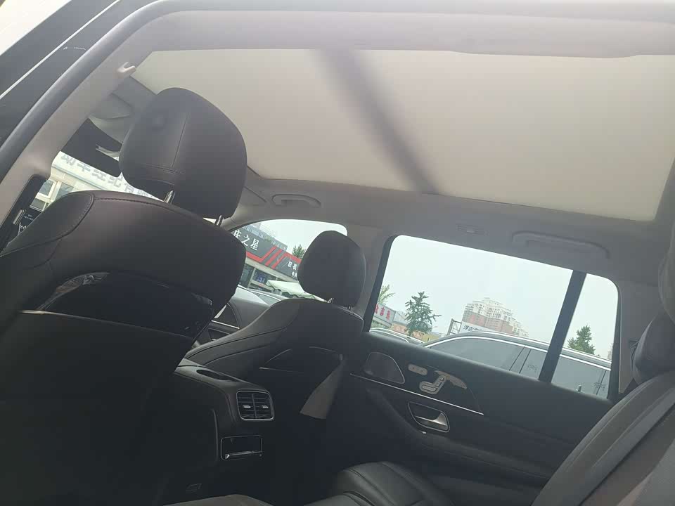 Mercedes-Benz GLS Mercedes-Benz GLS