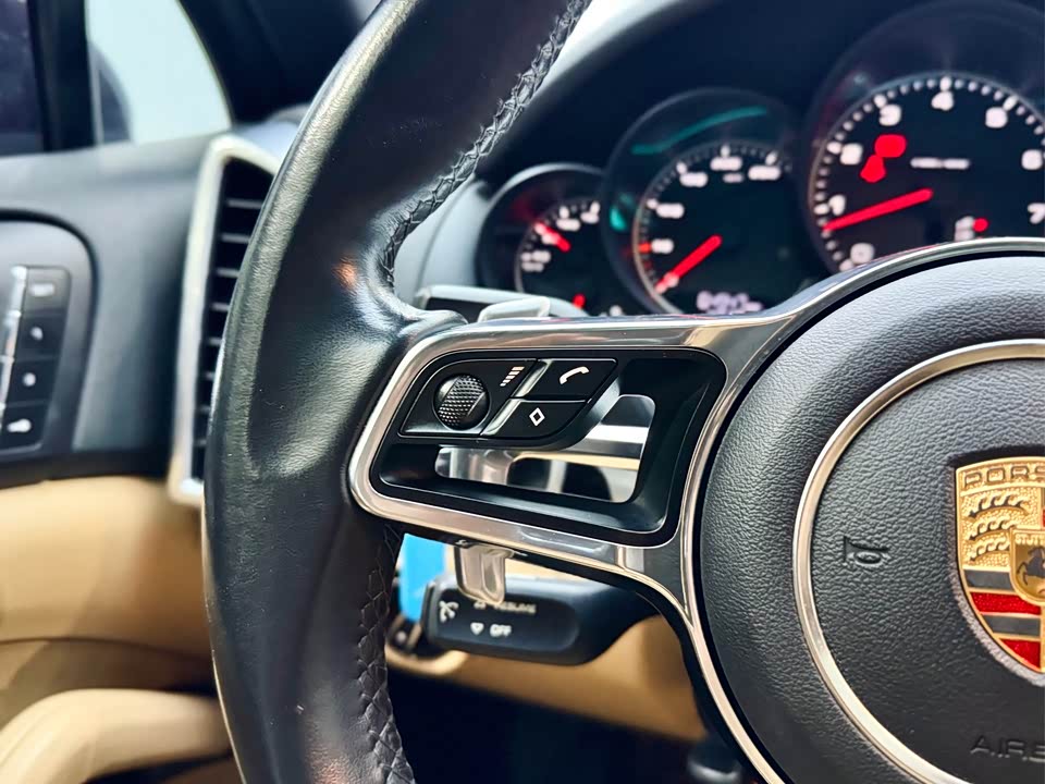 Porsche Cayenne Porsche Cayenne