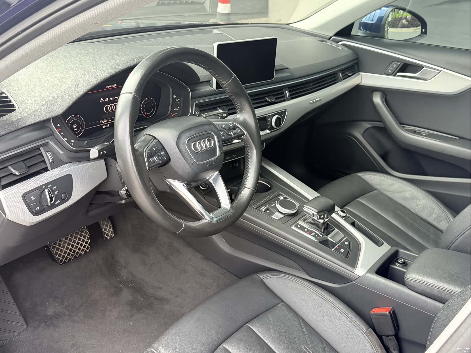 Audi A4, 2017 13
