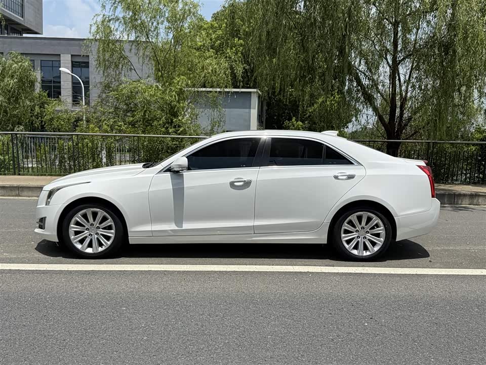 Cadillac ATS-L