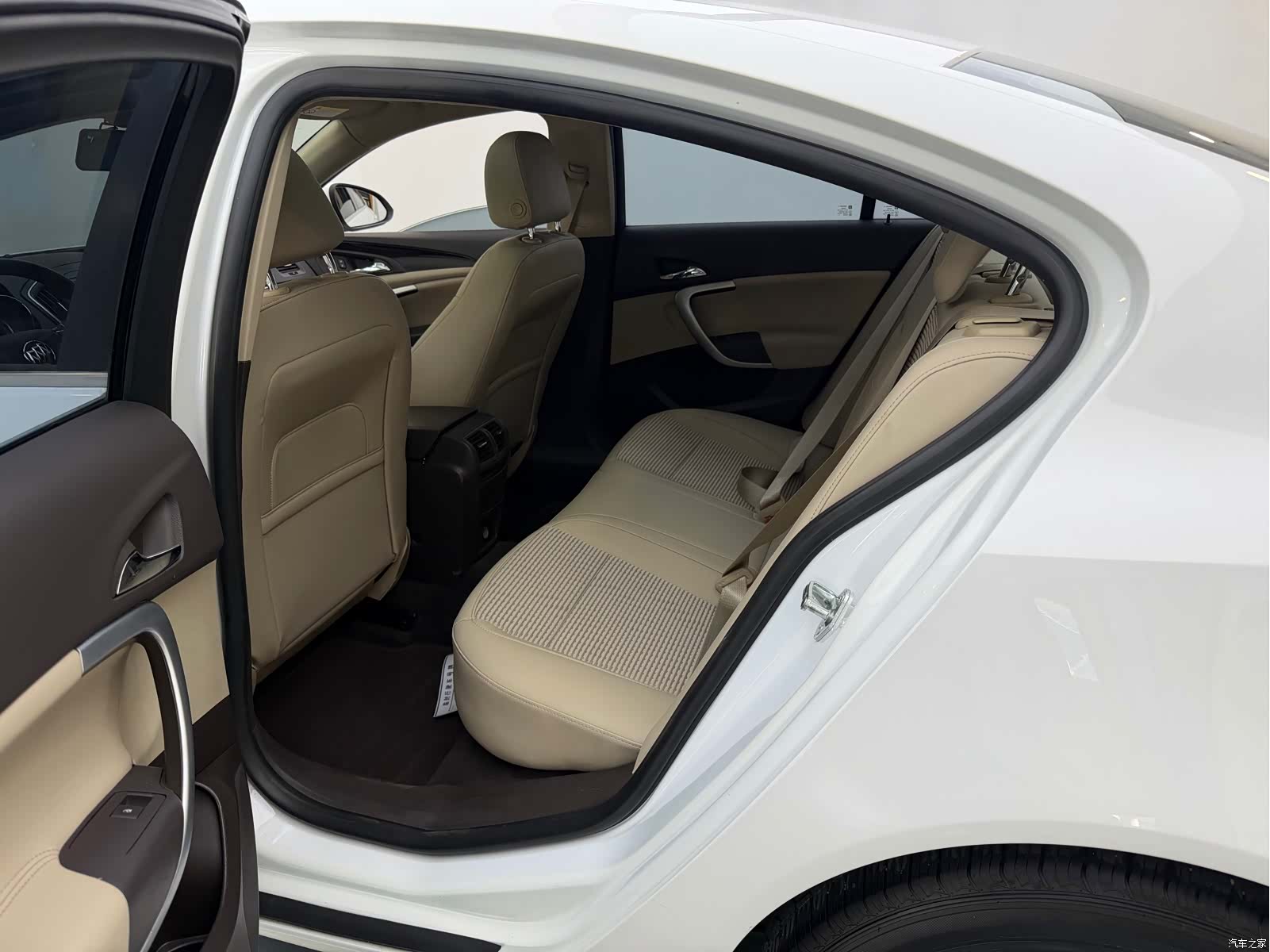 Buick Regal, 2015 11