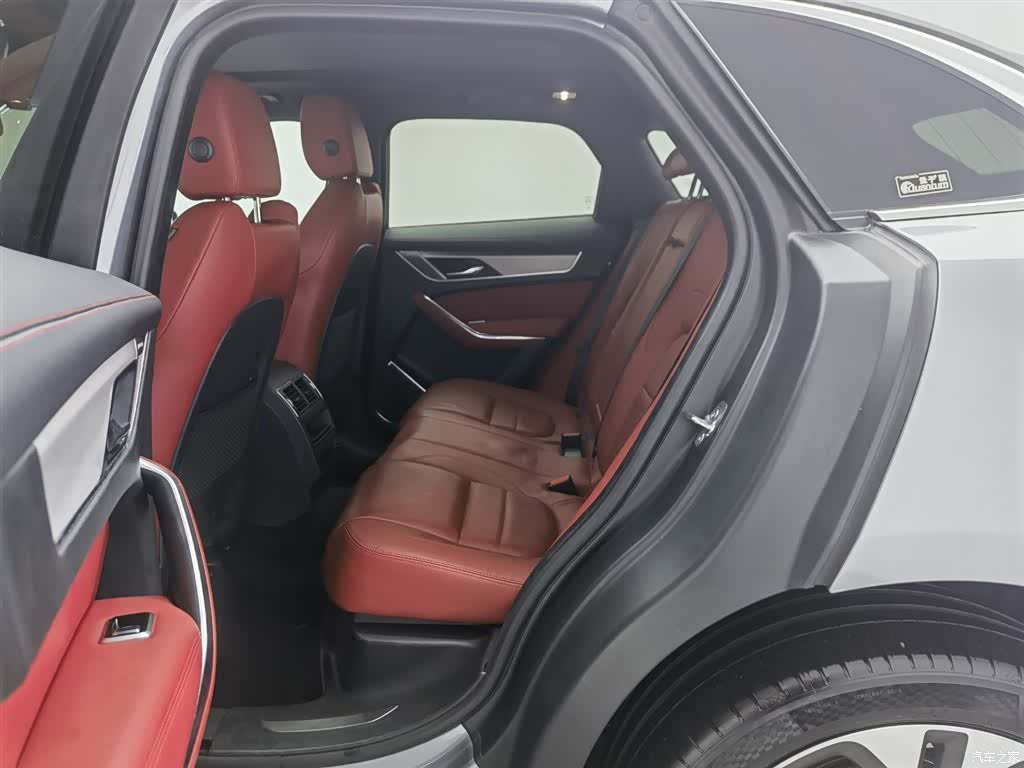Jaguar F-PACE, 2021 15