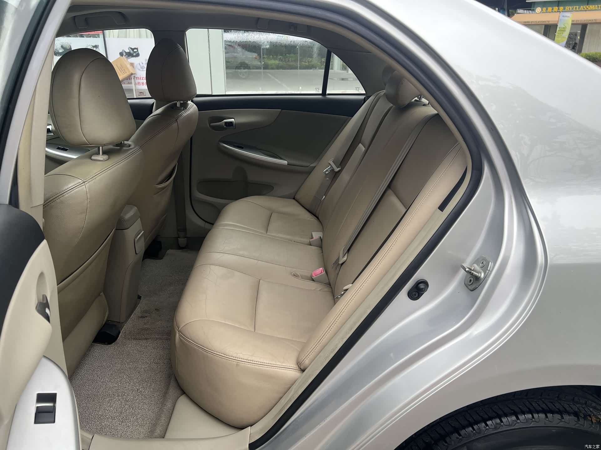 Toyota Corolla, 2010 9