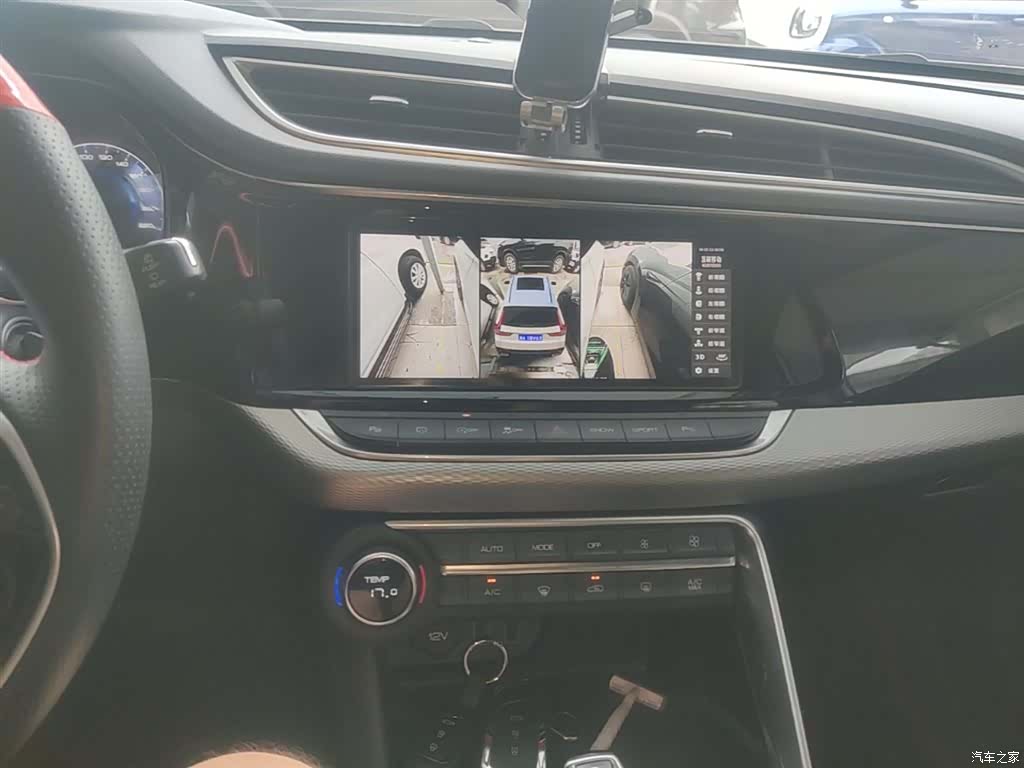 DongFeng AX7, 2019 13
