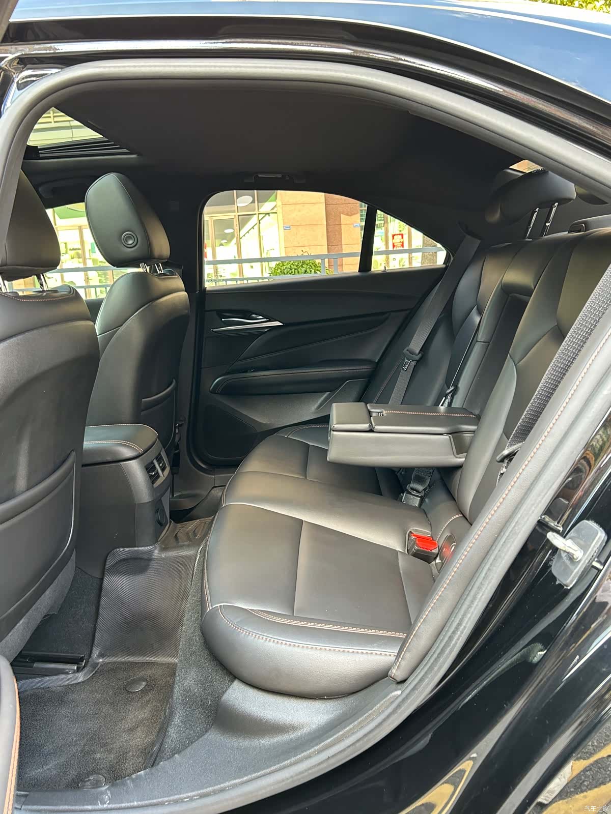 Cadillac CT4, 2021 14