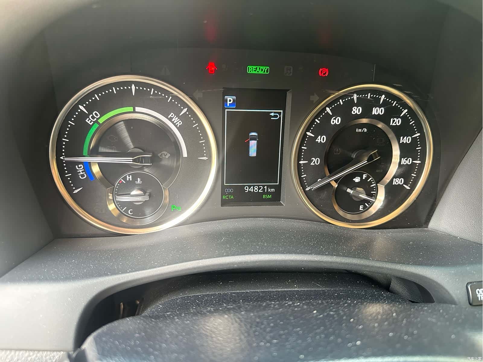 Toyota Alphard, 2019 10
